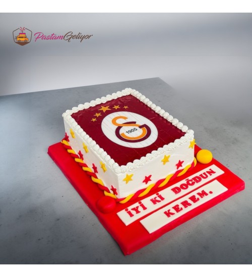 Galatasaray Logolu Dikdörtgen Pasta Yıldızlı
